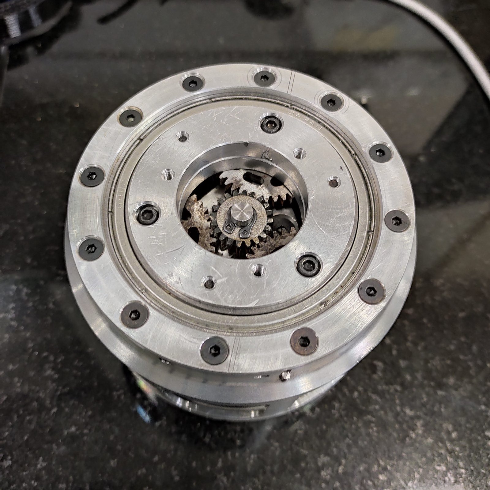 Fully assembled actuator, top view